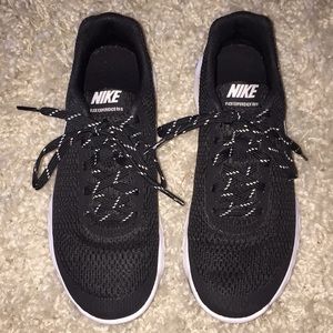 Black Nike Sneakers
